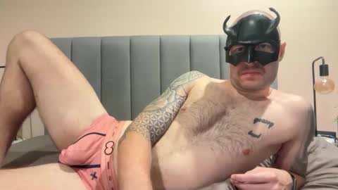 Snapshot of m_ass_k chatting on 05/09/26, 03:01 m-ass-k online show from 05/09/26, 03:01