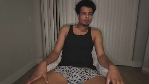 Snapshot of m_d_fl chatting on 02/06/26, 02:27 MD online show from 02/06/26, 02:27