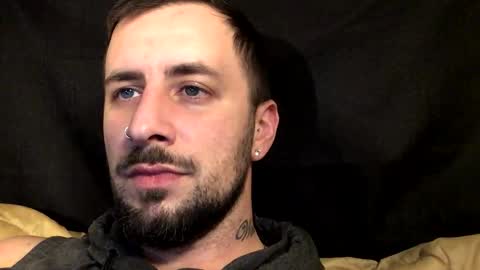 m_stephen online show from 11/23/25, 01:27