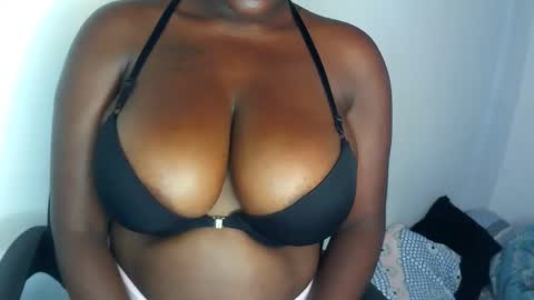 m_tits3 online show from 09/16/25, 12:50