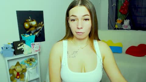 Vikki online show from 04/02/26, 01:09