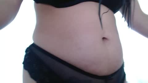 maaddy_thompson online show from 11/06/25, 07:04