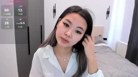 maakimita online show from 10/14/25, 07:31