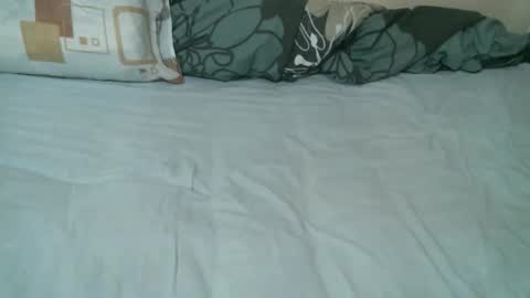 maars_mimi online show from 12/22/25, 12:07