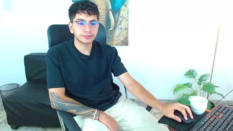 Max online show from 03/14/26, 01:27