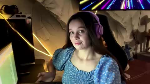 Apolonia online show from 05/24/26, 07:52