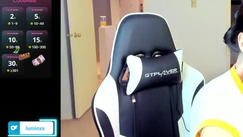 You let people into your sea  and they kill your fish  online show from 05/04/26, 10:06