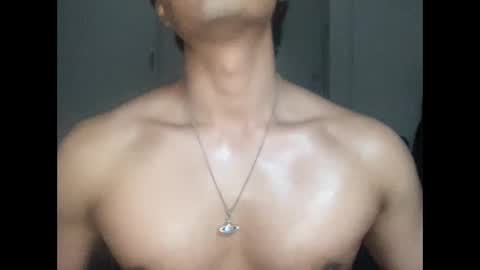 Maccain online show from 12/04/25, 10:07