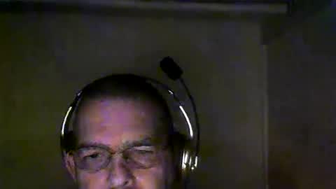 Snapshot of mac_dad01 chatting on 12/07/24, 10:34 mac_dad01 online show from 12/07/24, 10:34