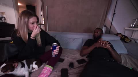 Mac Troy online show from 12/19/24, 05:50