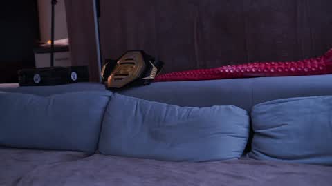 Mac Troy online show from 01/06/25, 01:19