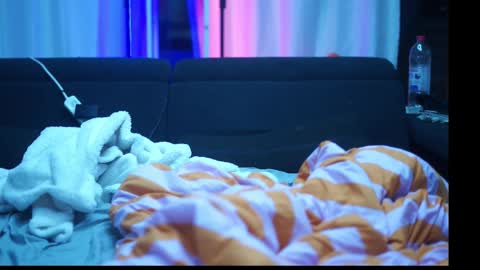 Mac Troy online show from 10/13/25, 08:09