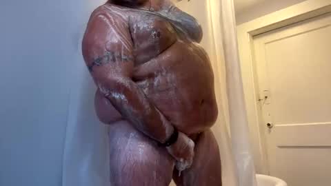 Snapshot of macdaddy512 chatting on 10/01/25, 11:05 Macdaddy512 online show from 10/01/25, 11:05