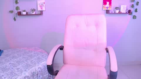 Snapshot of macey_hairy chatting on 02/08/25, 07:05 Macey Elliot Modelo Independiente online show from 02/08/25, 07:05