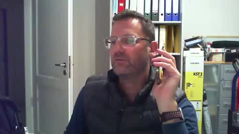 macfly67 online show from 11/25/25, 06:30