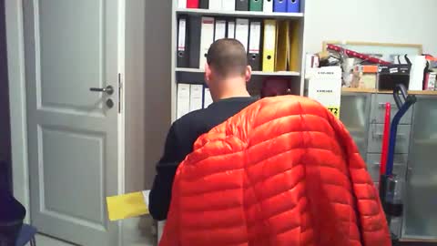 macfly67 online show from 01/06/26, 06:33