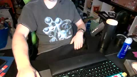 Snapshot of macgargan69 chatting on 01/10/26, 04:31 macgargan69 online show from 01/10/26, 04:31