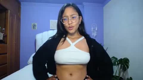 Laura online show from 01/07/26, 10:34