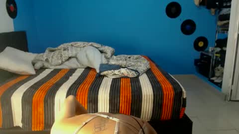 Snapshot of machissex chatting on 11/25/25, 10:48 machissex online show from 11/25/25, 10:48