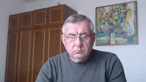 Snapshot of machomale3 chatting on 05/01/26, 04:22 Macho online show from 05/01/26, 04:22
