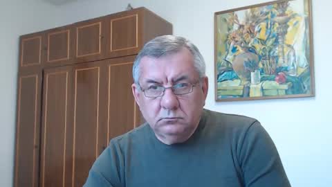 Snapshot of machomale3 chatting on 05/13/26, 04:37 Macho online show from 05/13/26, 04:37