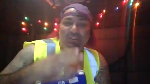 Snapshot of machuelbibliotecario chatting on 12/10/24, 03:30 machu el bibliotecario online show from 12/10/24, 03:30