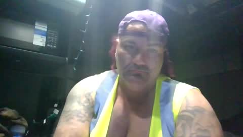 Snapshot of machuelbibliotecario chatting on 12/10/24, 09:44 machu el bibliotecario online show from 12/10/24, 09:44