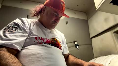 Snapshot of machuelbibliotecario chatting on 03/03/26, 04:40 machu el bibliotecario online show from 03/03/26, 04:40