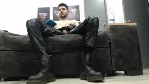 instagram mackdanielsx online show from 05/28/26, 12:30