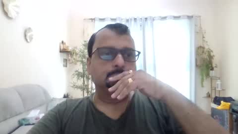 Snapshot of mackbe chatting on 07/22/26, 09:56 Mackbe online show from 07/22/26, 09:56