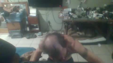 Snapshot of mackdog1369 chatting on 12/28/24, 04:30 mackdog1369 online show from 12/28/24, 04:30