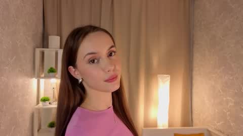 Snapshot of mackenzieohanley chatting on 11/11/25, 03:34 Jane online show from 11/11/25, 03:34