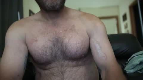 Snapshot of mackincaliallday chatting on 07/20/26, 10:39 MackinCaliAllDay online show from 07/20/26, 10:39