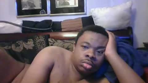 Snapshot of macksexy1996 chatting on 11/14/25, 05:17 Anthony online show from 11/14/25, 05:17