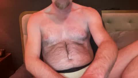 Snapshot of macsf chatting on 10/07/25, 03:04 macWA online show from 10/07/25, 03:04