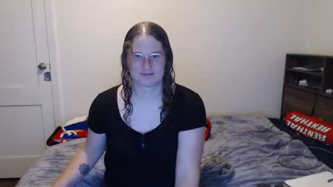 Snapshot of macthatdha chatting on 08/03/26, 03:05 Rachel online show from 08/03/26, 03:05
