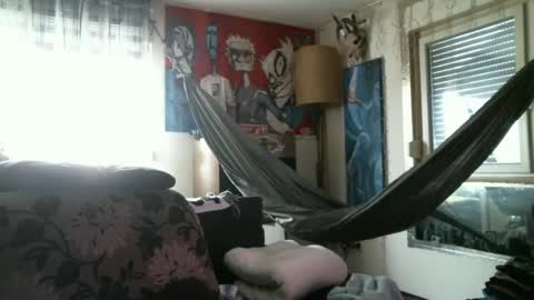 Snapshot of mad_dem0n chatting on 02/12/25, 12:44 Manuel online show from 02/12/25, 12:44