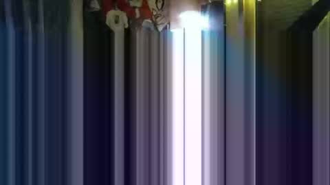 Snapshot of mad_dem0n chatting on 02/28/25, 07:03 Manuel online show from 02/28/25, 07:03