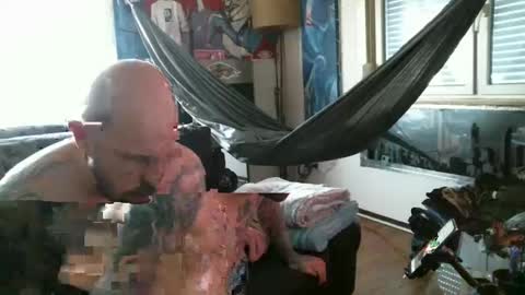 Snapshot of mad_dem0n chatting on 03/01/25, 02:02 Manuel online show from 03/01/25, 02:02