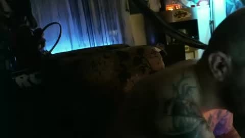 Snapshot of mad_dem0n chatting on 03/02/25, 12:20 Manuel online show from 03/02/25, 12:20