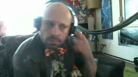 Snapshot of mad_dem0n chatting on 03/02/25, 03:37 Manuel online show from 03/02/25, 03:37