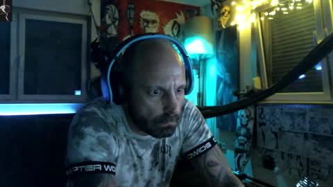 Snapshot of mad_dem0n chatting on 09/14/25, 10:42 Manuel online show from 09/14/25, 10:42