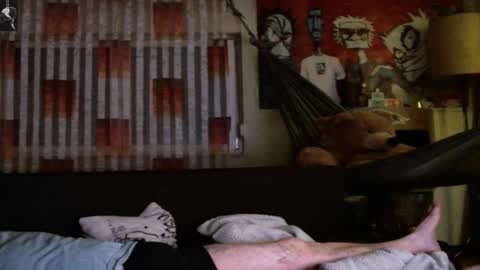 Snapshot of mad_dem0n chatting on 11/21/25, 11:25 Manuel online show from 11/21/25, 11:25