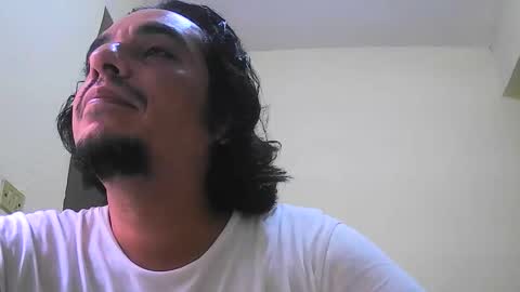 Snapshot of mad_masturbador_45 chatting on 09/10/25, 04:18 Cris B online show from 09/10/25, 04:18