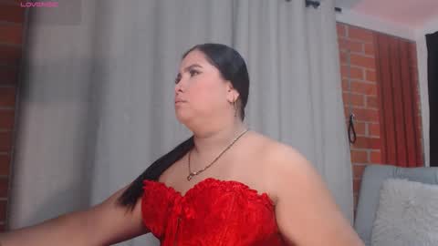 Agathaa white online show from 03/25/26, 10:21