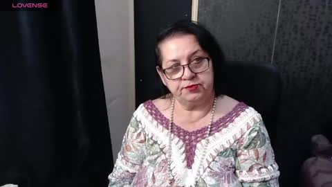Madam Sanjanne online show from 04/18/26, 07:01