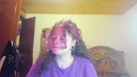 Snapshot of madam_sativa chatting on 02/07/25, 03:52 di online show from 02/07/25, 03:52