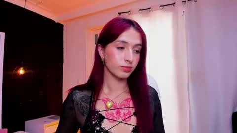 Snapshot of madame_lilith chatting on 01/07/25, 02:19  madame lilith  online show from 01/07/25, 02:19