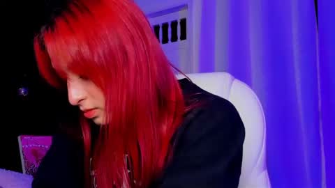 Snapshot of madame_lilith chatting on 02/07/25, 11:01  madame lilith  online show from 02/07/25, 11:01