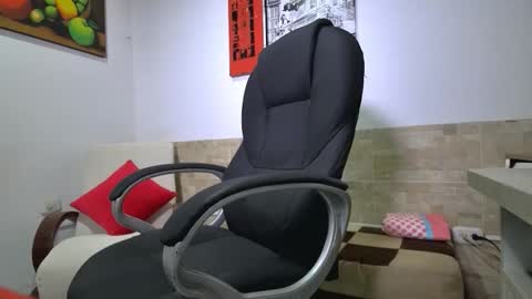 LILLY online show from 03/09/26, 01:15